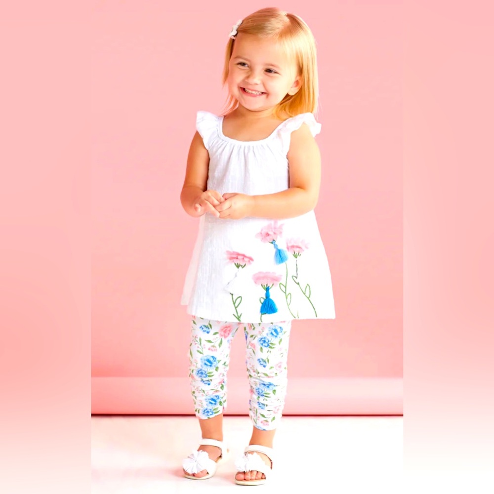 Mud Pie floral flower applique 2 piece Capri set NWT